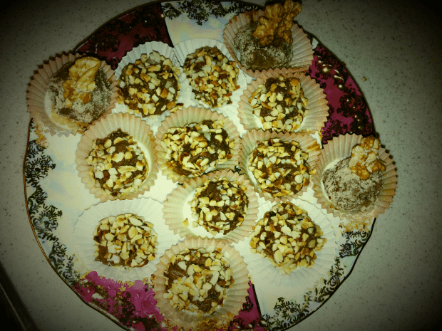 Pralines with almonds